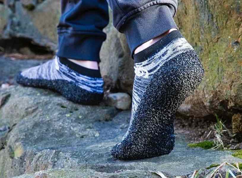 walking sock shoes