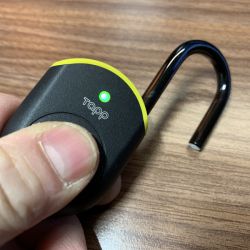 Tapplock Lite fingerprint lock review