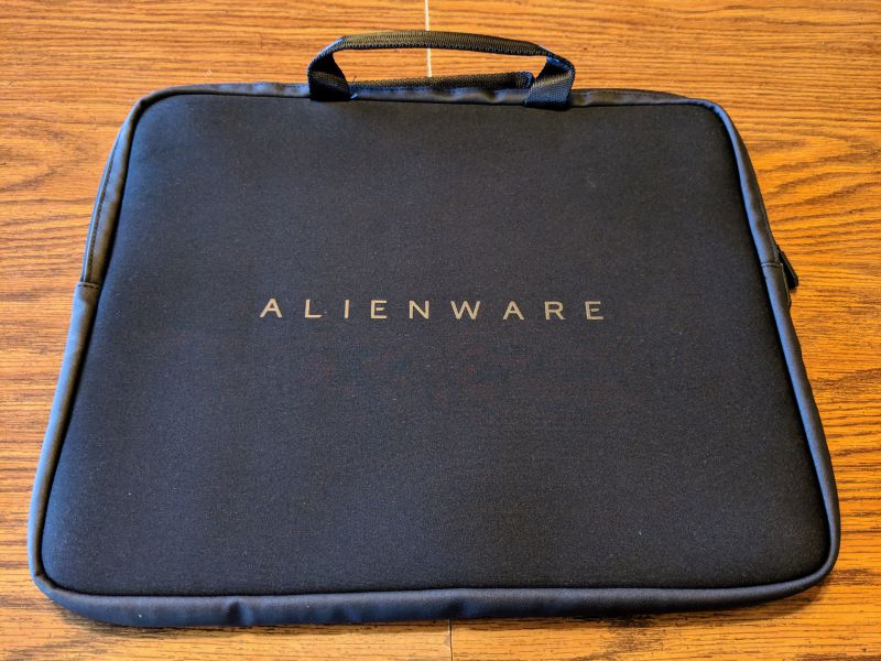 Alienware Area-51m White Elite Backpack 17
