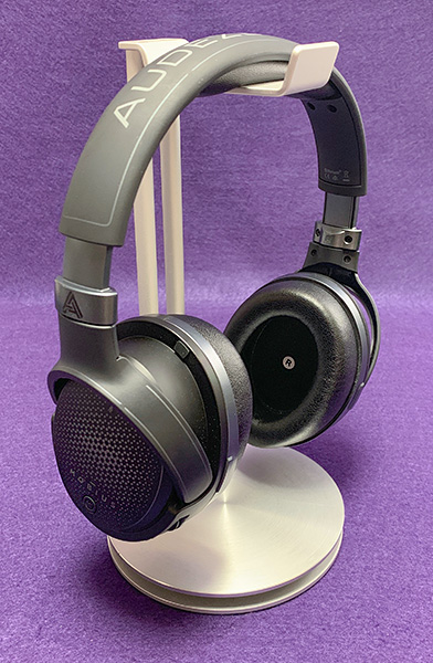 Audeze Mobius 1