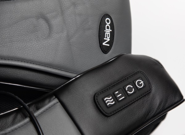 Naipo Shiatsu Kneading Massager Neck & Shoulder Massager with Heat review -  The Gadgeteer