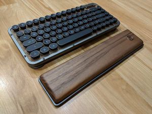 azio rck keyboard 2
