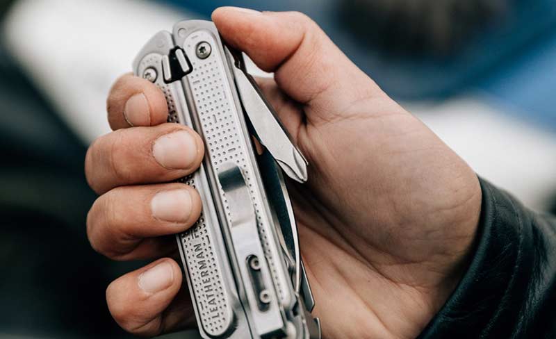 leatherman free 2