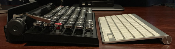 Review: Qwerkywriter S is a timeless approach to mechanical keyboards