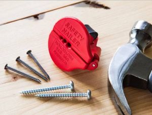 Pound Nails Not Fingers With The Safety Nailer - The Gadgeteer