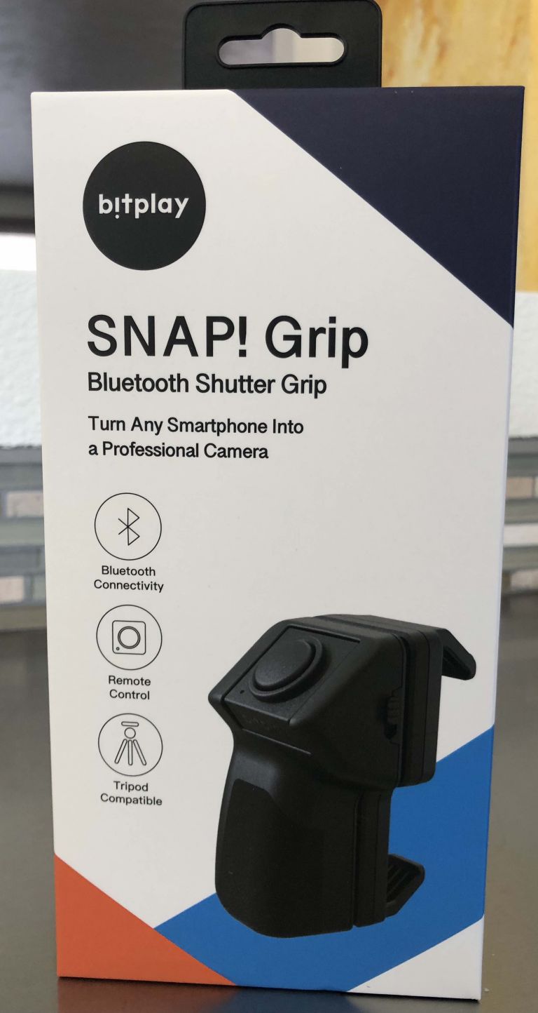 SNAP! Grip Bluetooth Shutter Grip with Phone Case Review The Gadgeteer