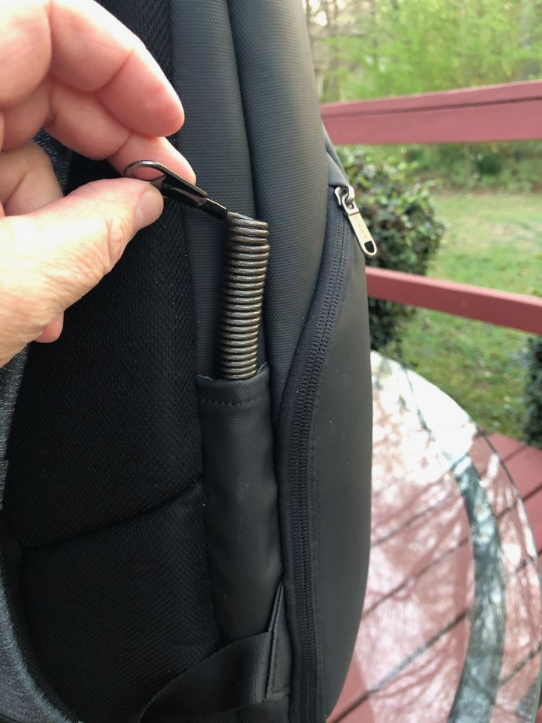 TravelFusion Anti-Theft backpack review - The Gadgeteer