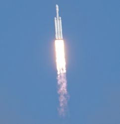 spacex falconheavy 1