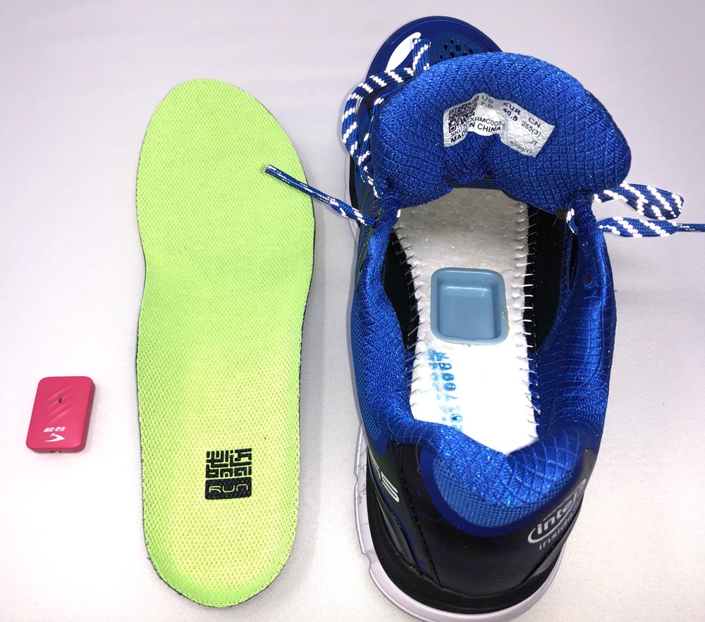 AISportage  Smart Running Shoes - Connected Running Shoes