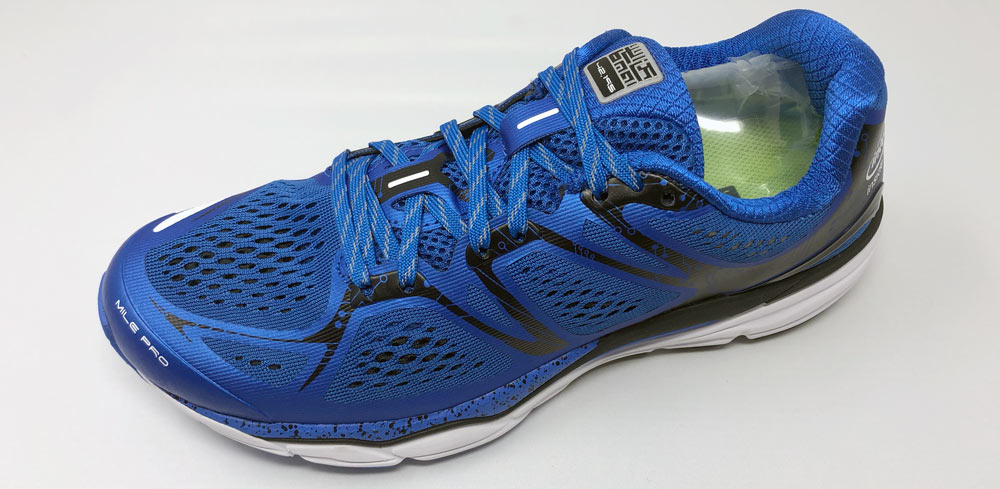 AISportage  Smart Running Shoes - Connected Running Shoes