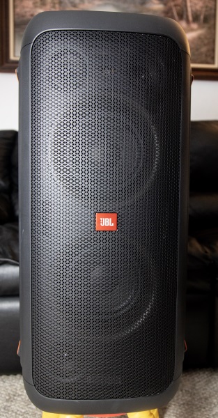 loop lov thespian JBL PartyBox 300 Bluetooth Speaker review - The Gadgeteer