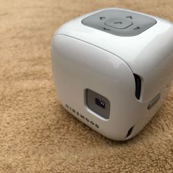 CINEMOOD Portable Movie Theater projector review