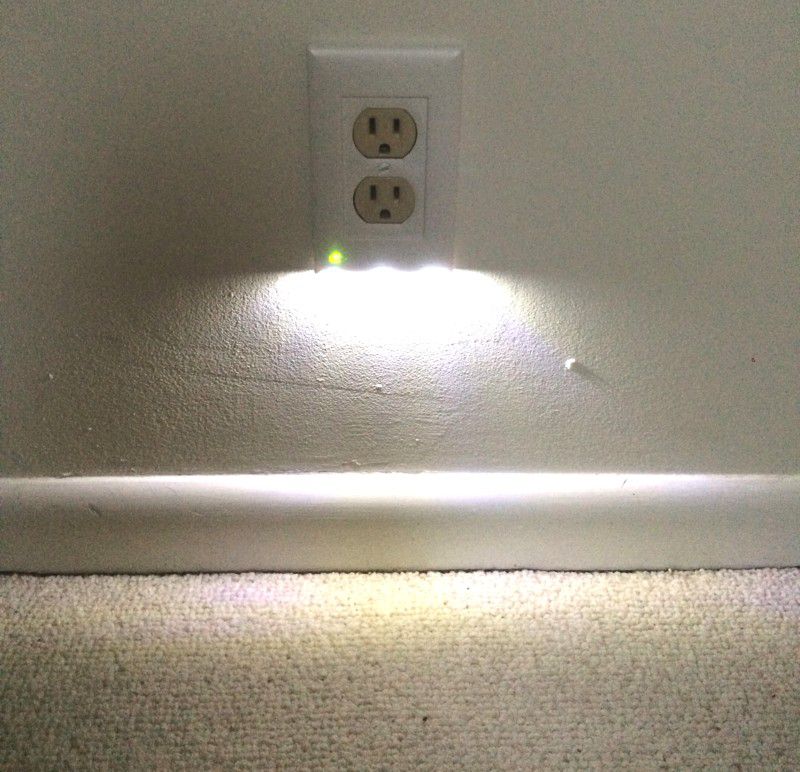 lighted wall outlet plate