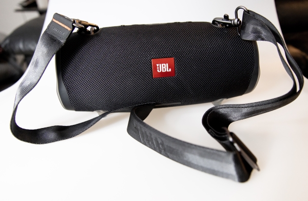 Jbl xtreme 2024 with strap