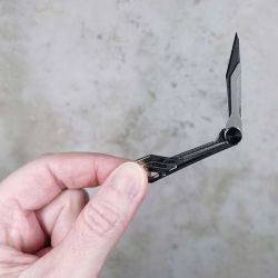 Nitecore NTK05 titanium keychain knife review