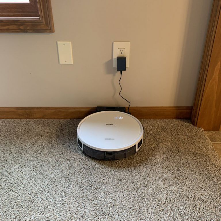 ECOVACS DEEBOT 600 Robotic Vacuum Cleaner review The Gadgeteer