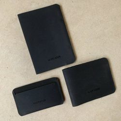 WAYFINDER FLUX Cardholder, DAYBREAKER Billfold Wallet, and BORDERLESS Passport/Notebook Holder review