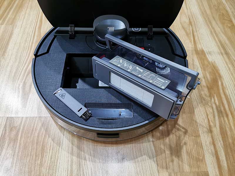 ECOVACS DEEBOT OZMO 950 vacuum and mopping robot review The Gadgeteer