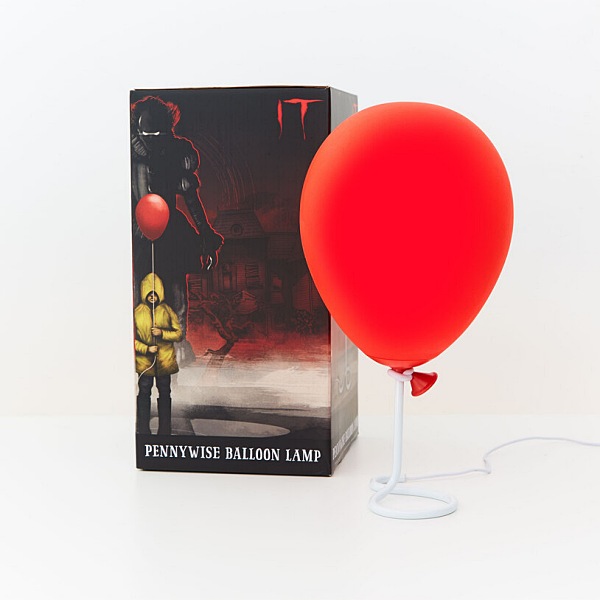 firebox pennywiseballoonlamp 1