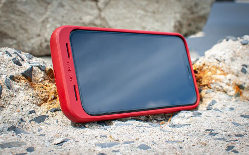 mophie juice pack air batter pack on top of a concrete slab