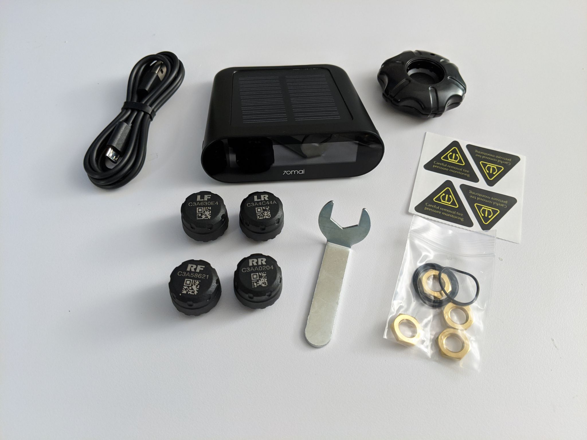70mai Tire Pressure Monitoring System Lite review The Gadgeteer