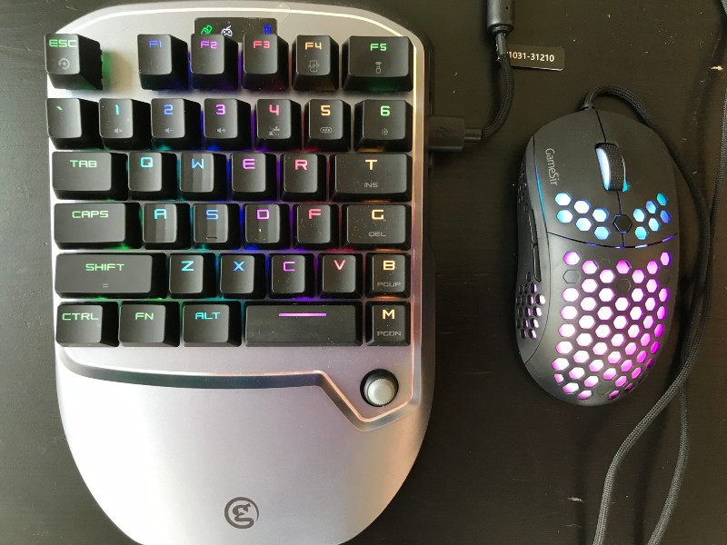 light up keyboard and mouse for ps4