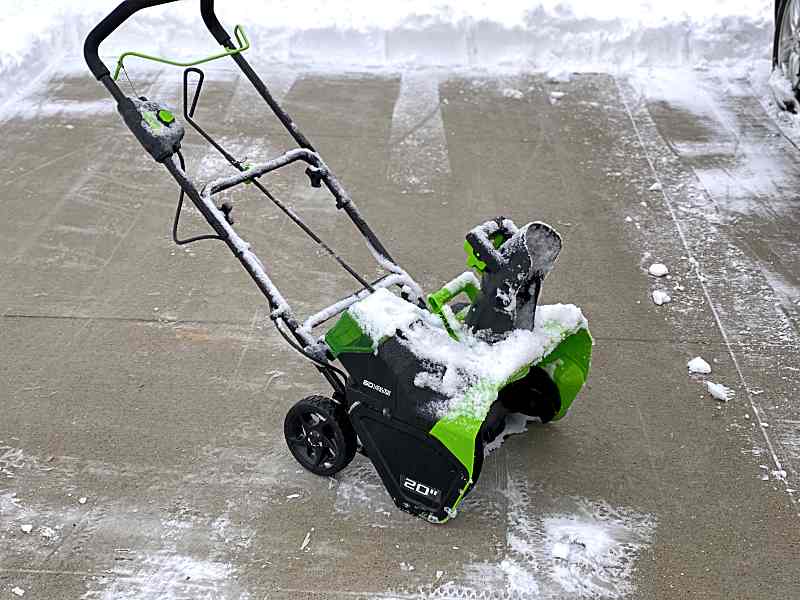 Greenworks 80V 12 Brushless Snow Shovel, 5.0Ah Battery