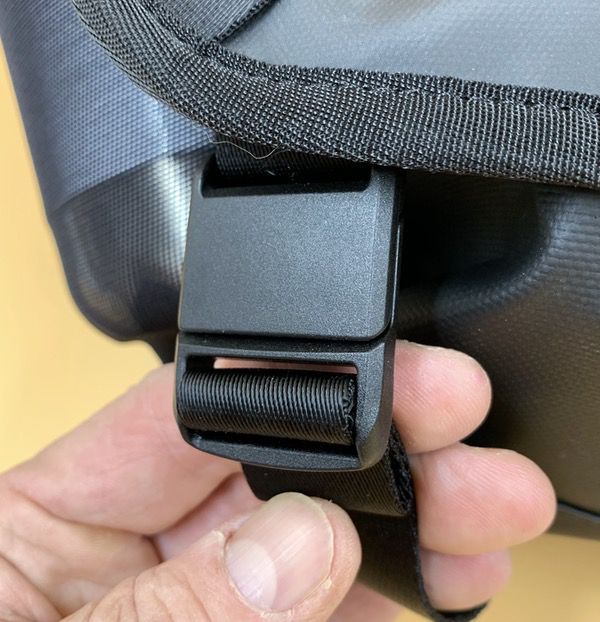 Review: Timbuk2 Shift Messenger 