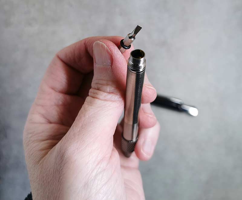 5-in-1 Multi-Functional Keychain Pen – ATECH