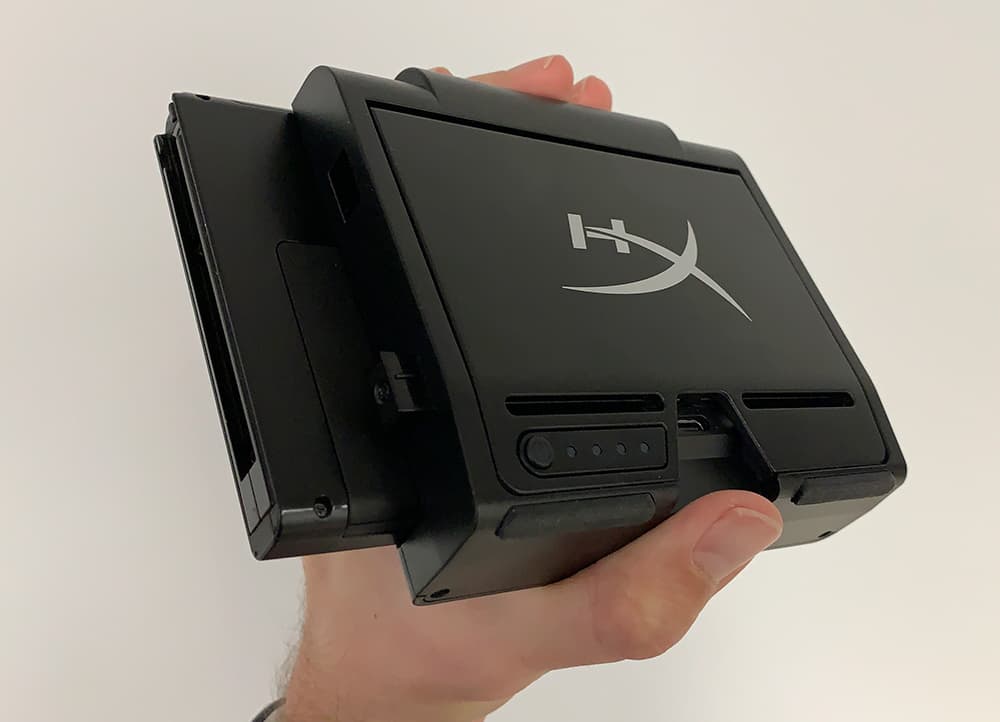 Hyperx switch store charging case