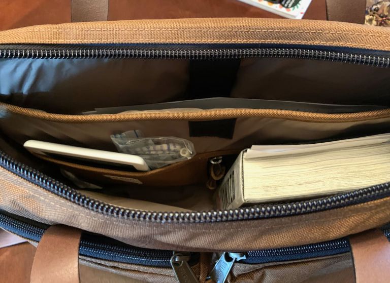 Filson Dryden Briefcase review - The Gadgeteer