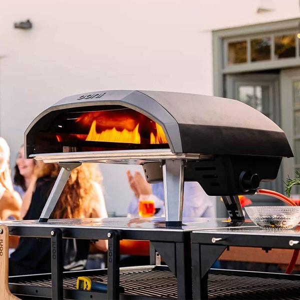 Ooni Goes Big With Its Newest Gas Powered Pizza Oven The Gadgeteer