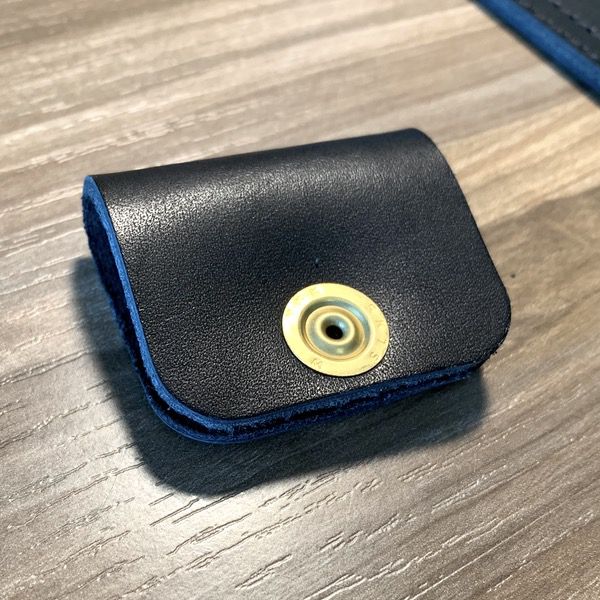 Marlondo Leather Mousepad and Cord Keepers review - The Gadgeteer
