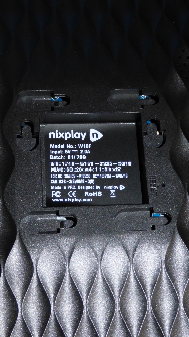 Nixplay 10 1 inch smart photo frame review the gadgeteer