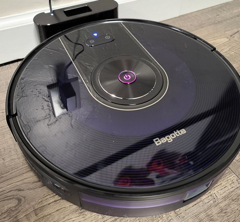 Bagotte BG800 Robot vacuum review The Gadgeteer