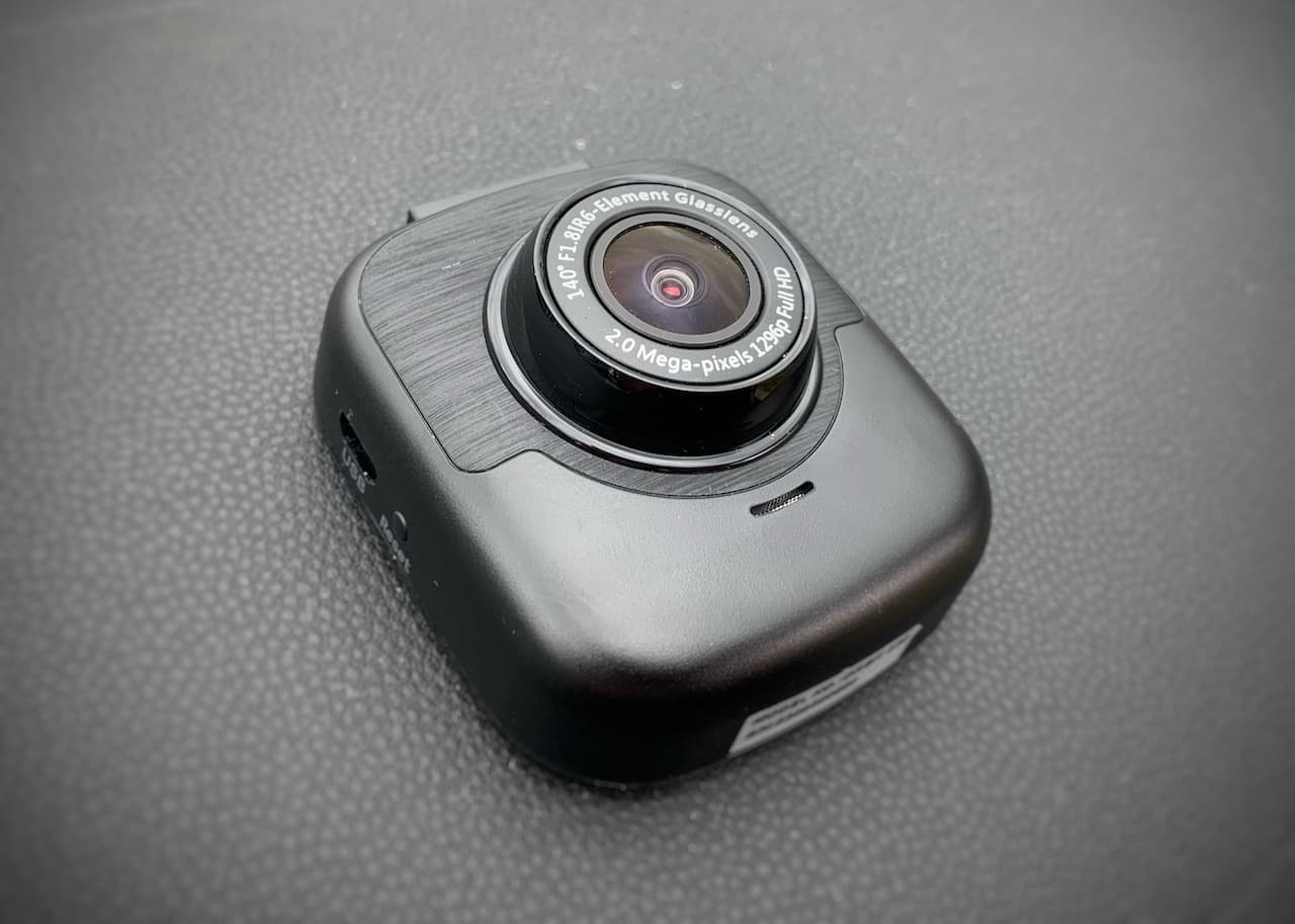 GEKO Orbit 530 Dashboard camera 1296p 30 fps 2.0 MP Wireless LAN G Sensor  black - Office Depot