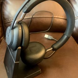 Jabra Evolve2 65 Bluetooth headset review