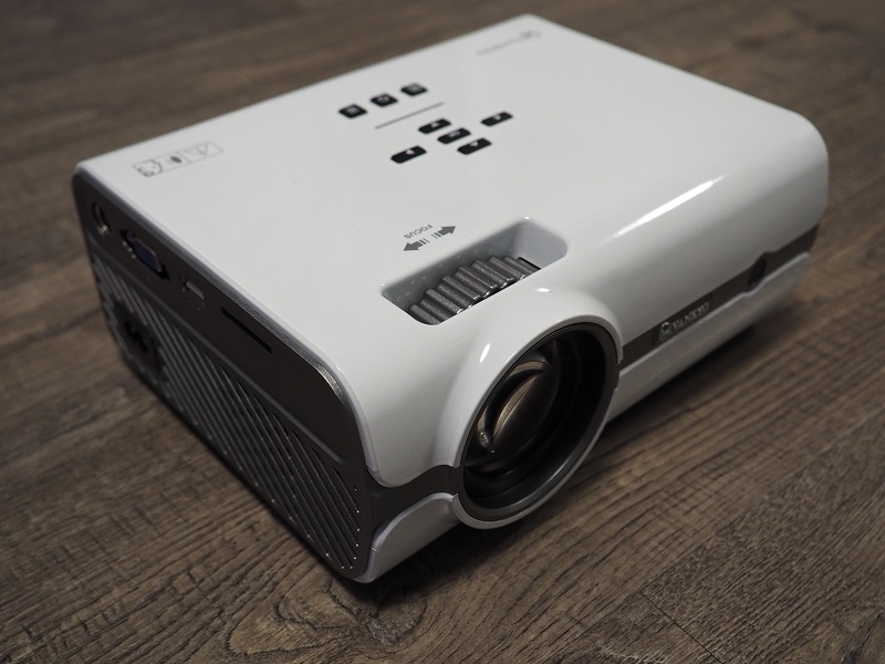 VANKYO Leisure 410 Projector 1