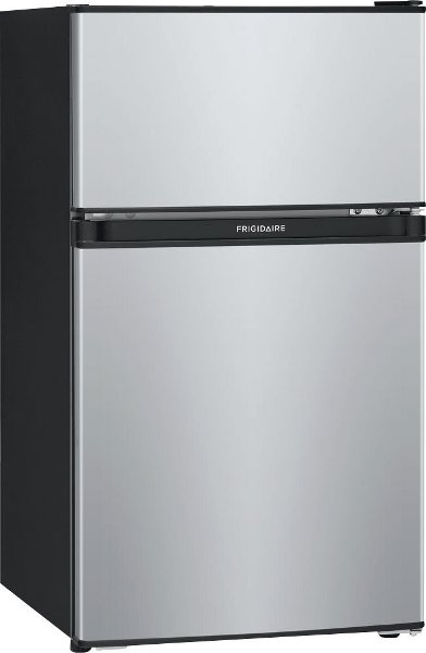 https://the-gadgeteer.com/wp-content/uploads/2020/05/frigidaire-mini-fridge-03.jpg