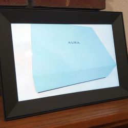 Aura Carver smart digital picture frame review