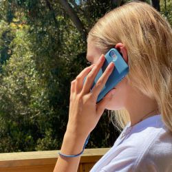 Lander Torrey iPhone SE case review