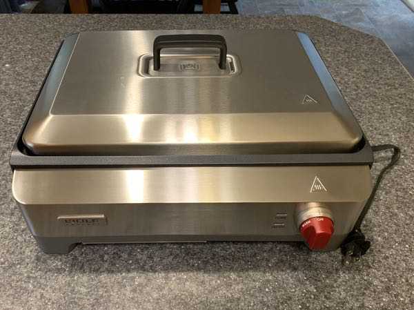 Wolf Gourmet Stainless Steel Electric Griddle with Vented Lid