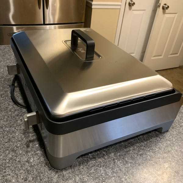 Wolf Gourmet Stainless Steel Electric Griddle with Vented Lid