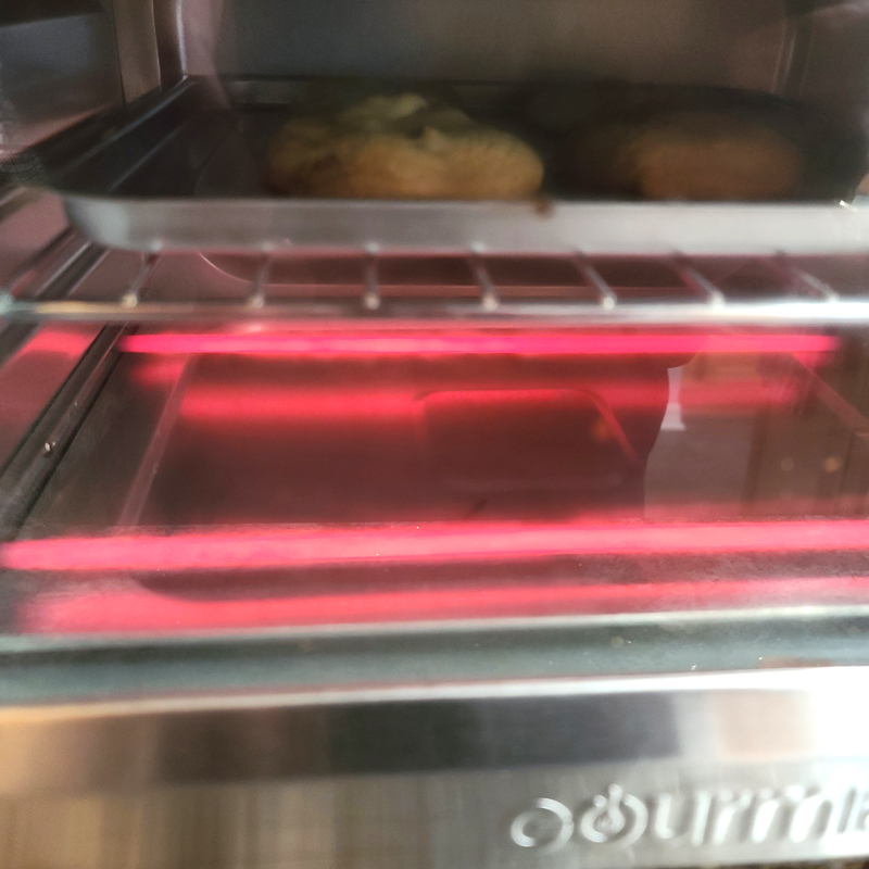 Gourmia GTF7600 16-in-1 digital air fryer oven review - The Gadgeteer