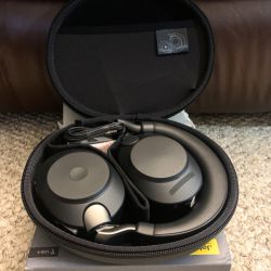 Jabra Evolve 2 85 wireless headset review