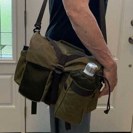 Pilot discount messenger bag