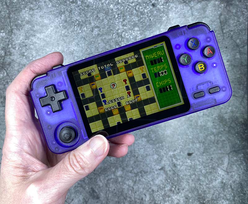 RK Console RK2020 retro handheld gaming device review - The Gadgeteer