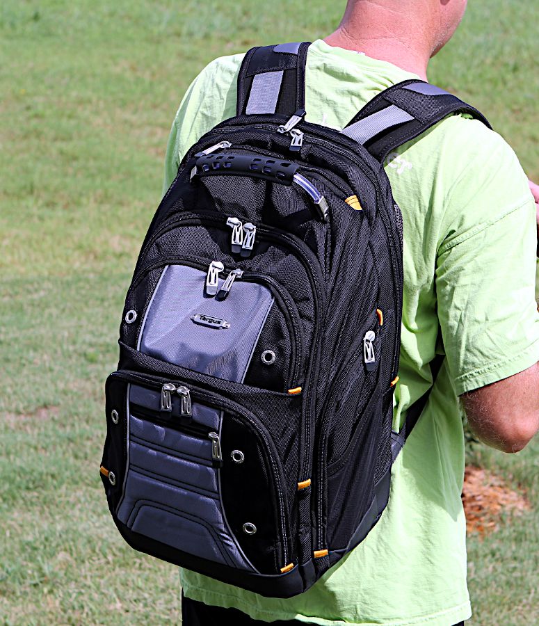 Drifter II 17-inch Laptop Backpack (Black/Gray)