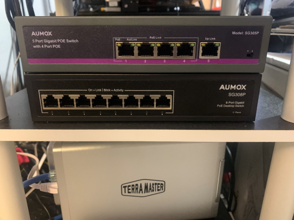 Aumox POE Switch 1