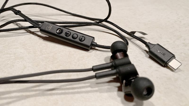 Creative SXFI Trio USB C Earbuds 007